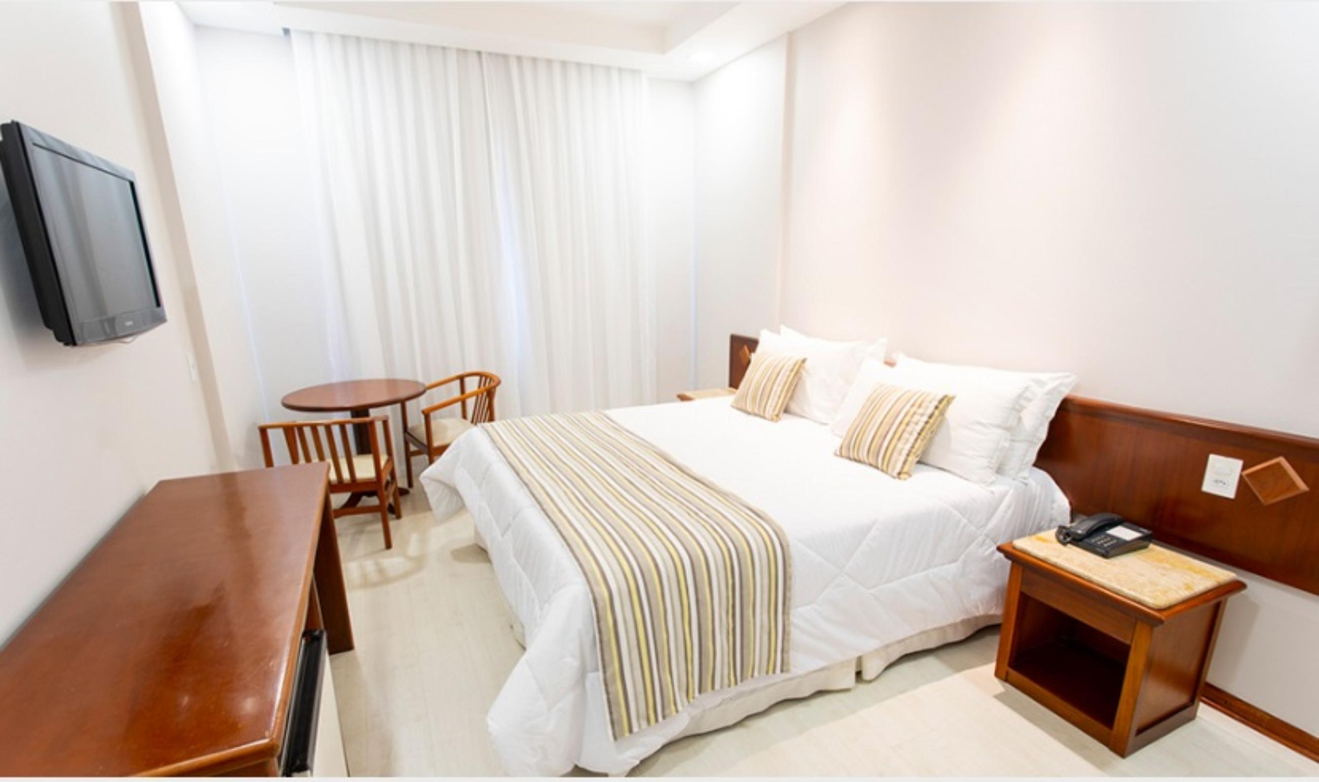 Hotel Carlton Plaza Poços de Caldas Εξωτερικό φωτογραφία