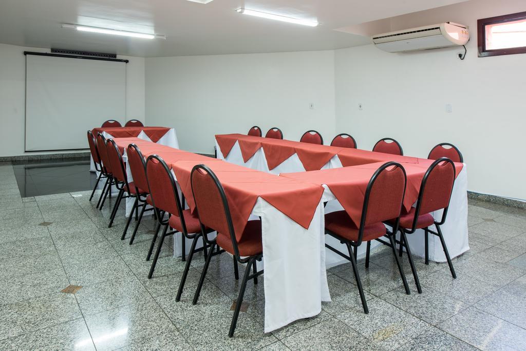 Hotel Carlton Plaza Poços de Caldas Εξωτερικό φωτογραφία