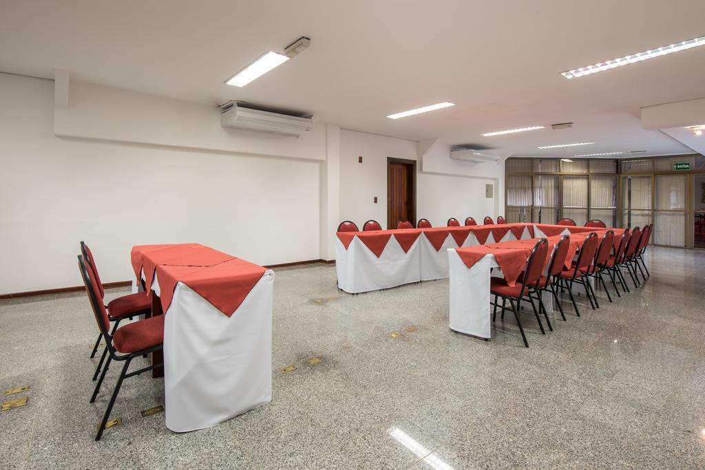 Hotel Carlton Plaza Poços de Caldas Εξωτερικό φωτογραφία