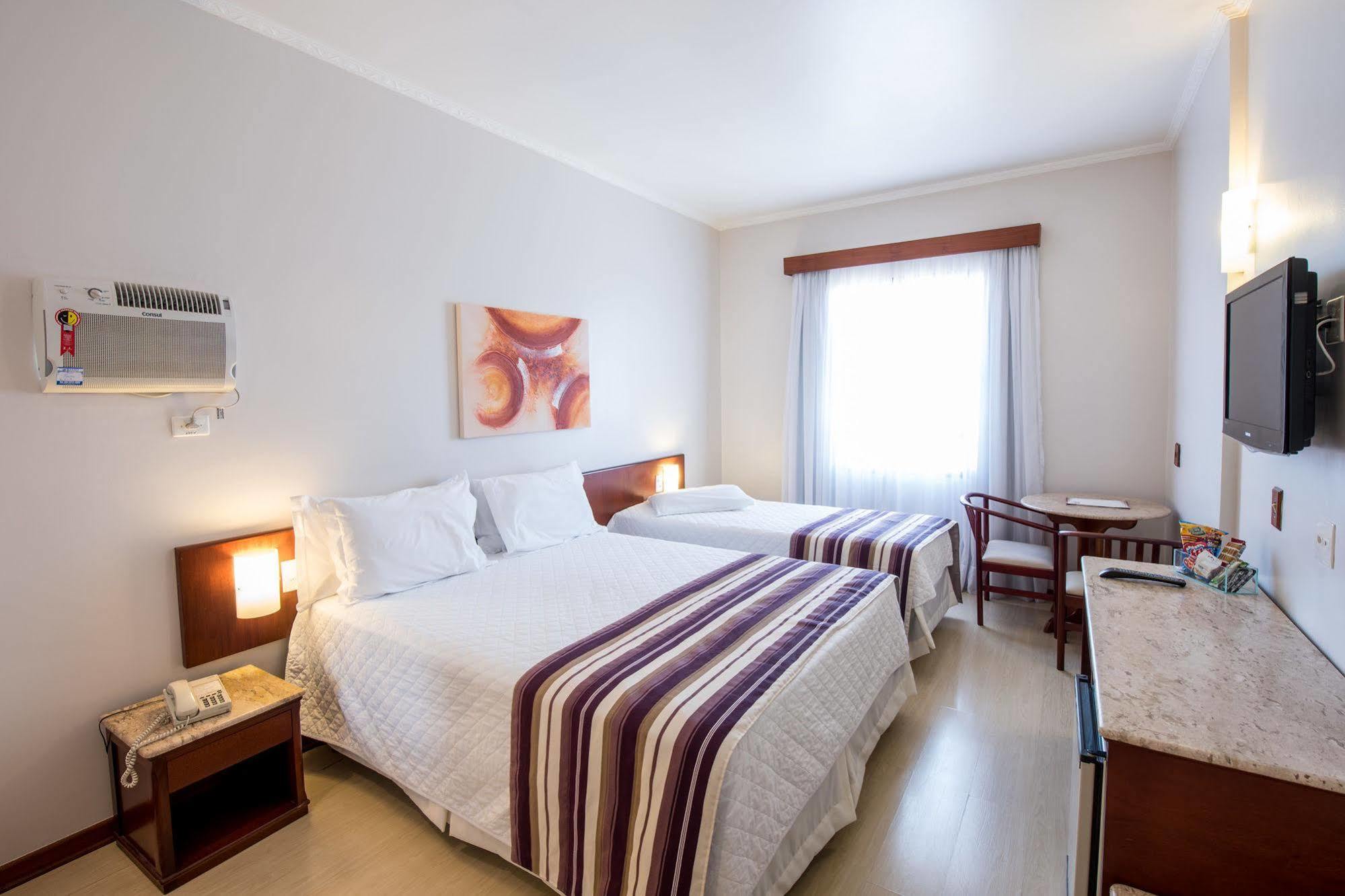 Hotel Carlton Plaza Poços de Caldas Εξωτερικό φωτογραφία